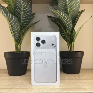 New Apple iPhone 17 Pro Max 512 GB Silver