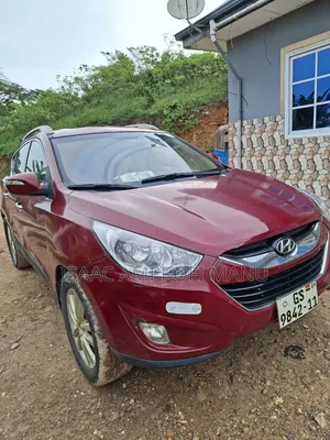 Hyundai Ix35 2.0 CRDI 2011 Red