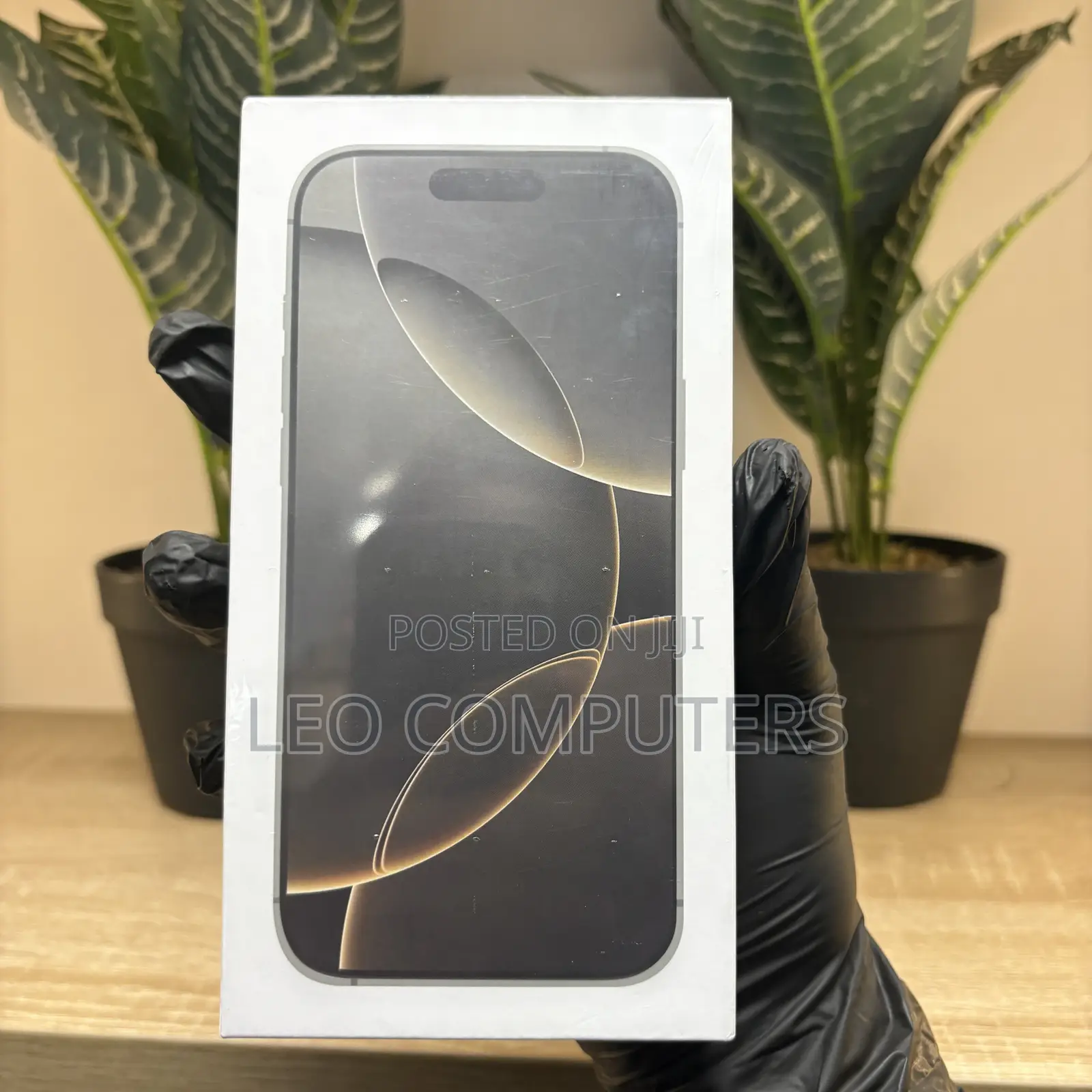 New Apple iPhone 16 Pro 256 GB Gray