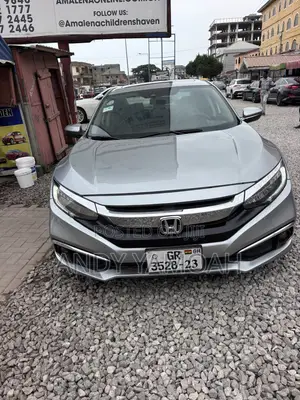 Honda Civic 2018 Silver