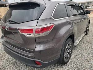 Toyota Highlander 2016 Gray