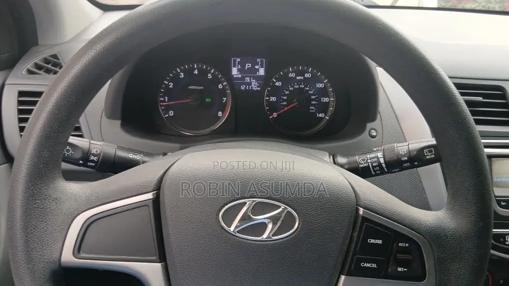 Hyundai Accent SE Hatchback 2017 Black