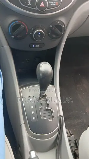 Hyundai Accent SE Hatchback 2017 Black