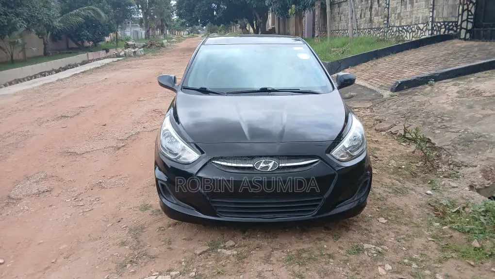 Hyundai Accent SE Hatchback 2017 Black