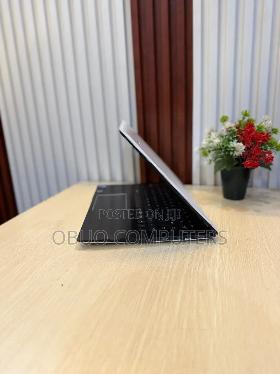 Laptop Lenovo Yoga 700 4GB Intel HDD 128GB
