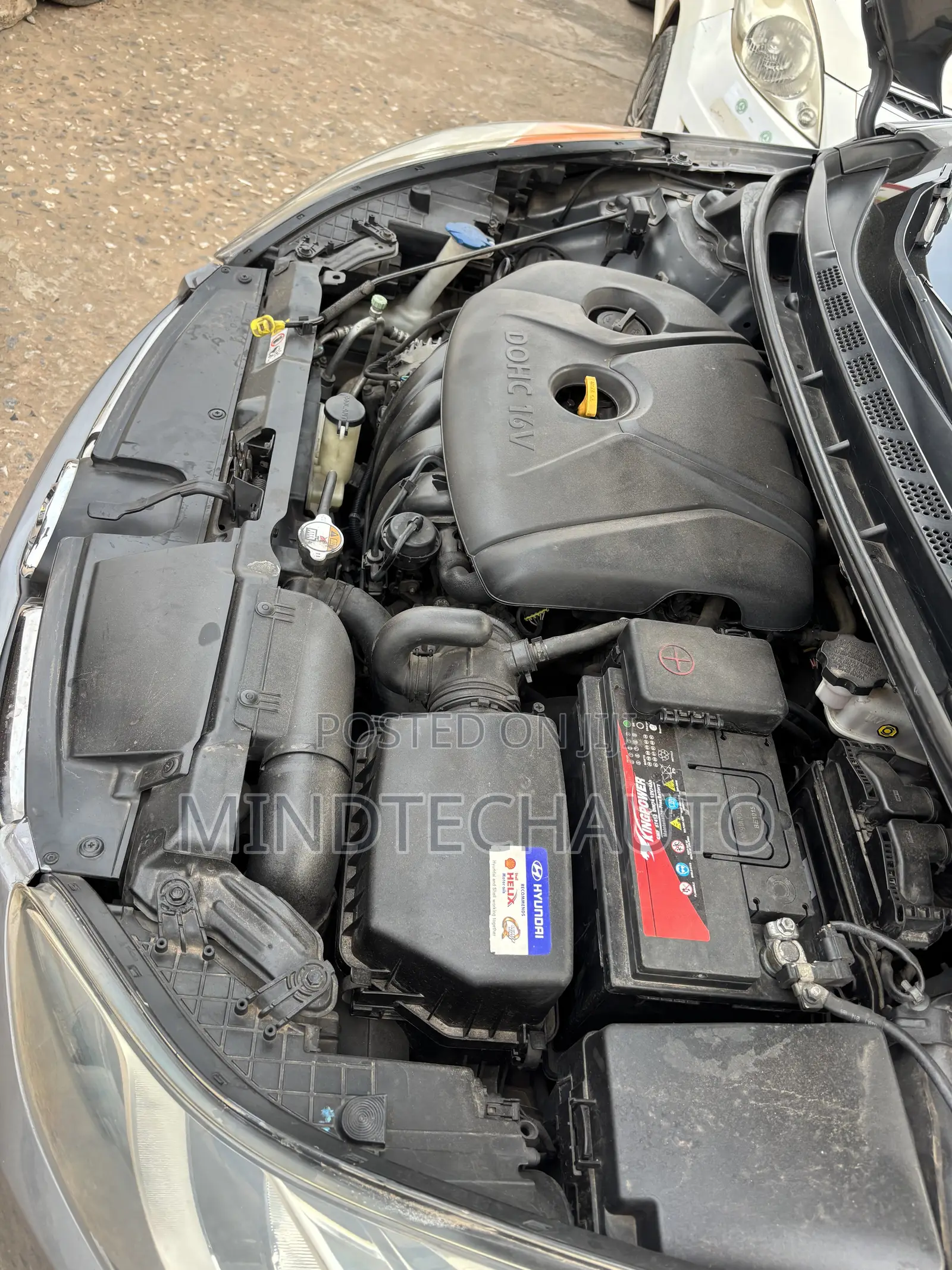 Hyundai Elantra Limited Sedan FWD (1.8L 4cyl 6A) 2013 Gray