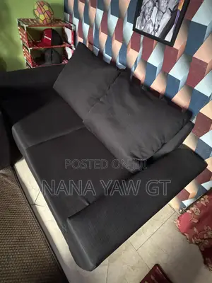 Fairly Used 2in1 Stuffing Chair Available for Sale