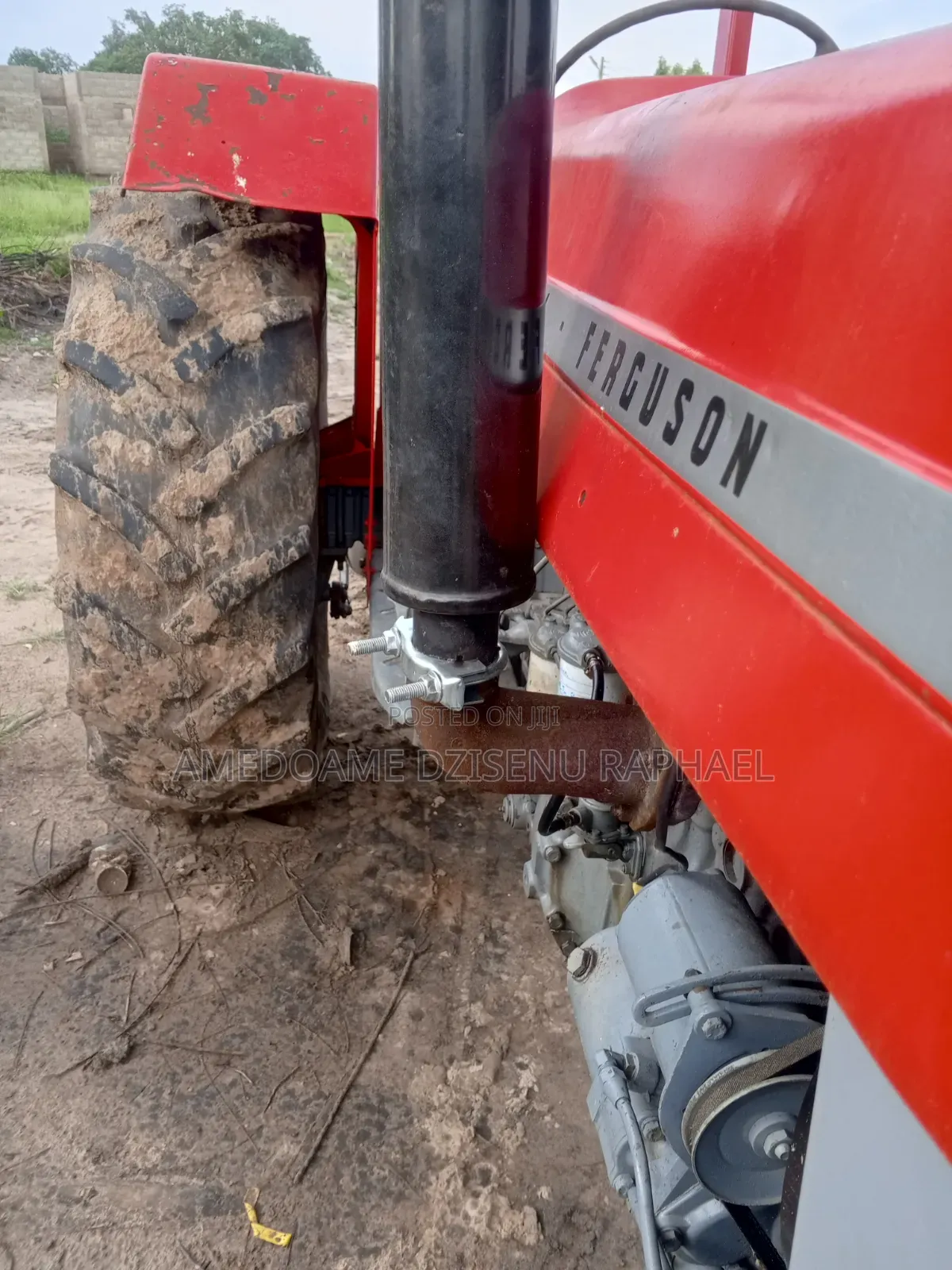 Tractor Hub