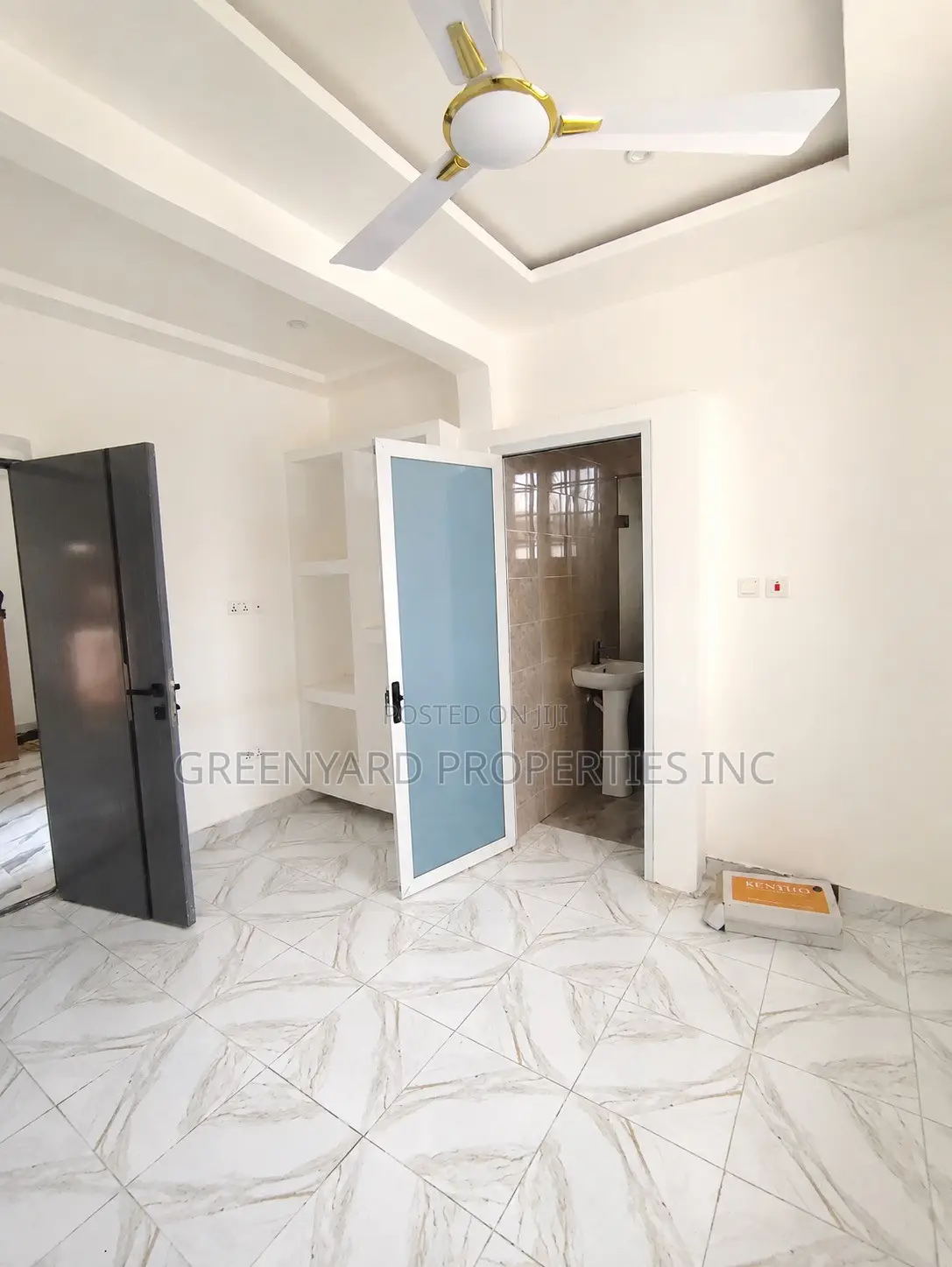 2bdrm Apartment in Nmai Dzorn, Ashaley Botwe for rent
