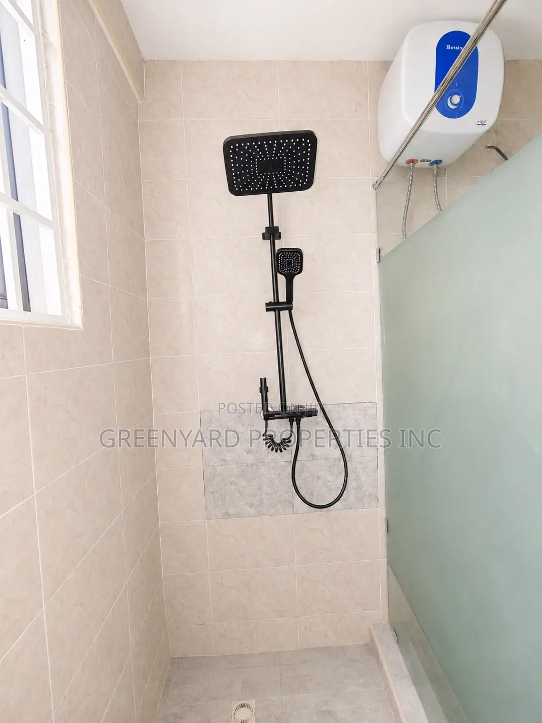 2bdrm Apartment in Nmai Dzorn, Ashaley Botwe for rent