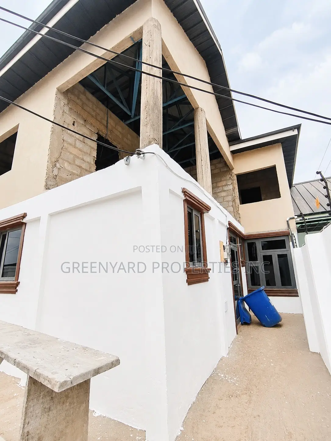 2bdrm Apartment in Nmai Dzorn, Ashaley Botwe for rent