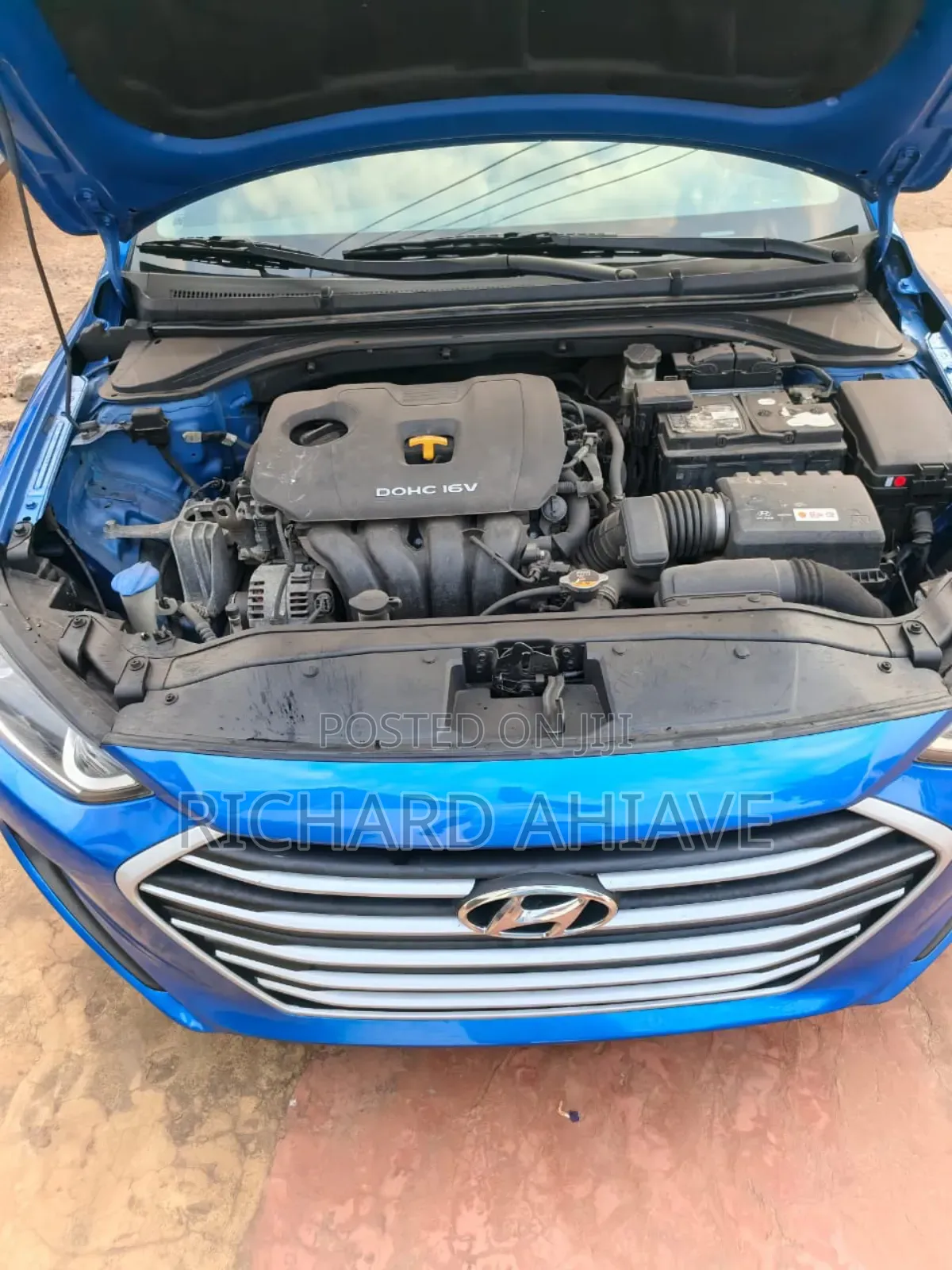 Hyundai Elantra Limited Sedan FWD (2.0L 4cyl 6A) 2017 Blue