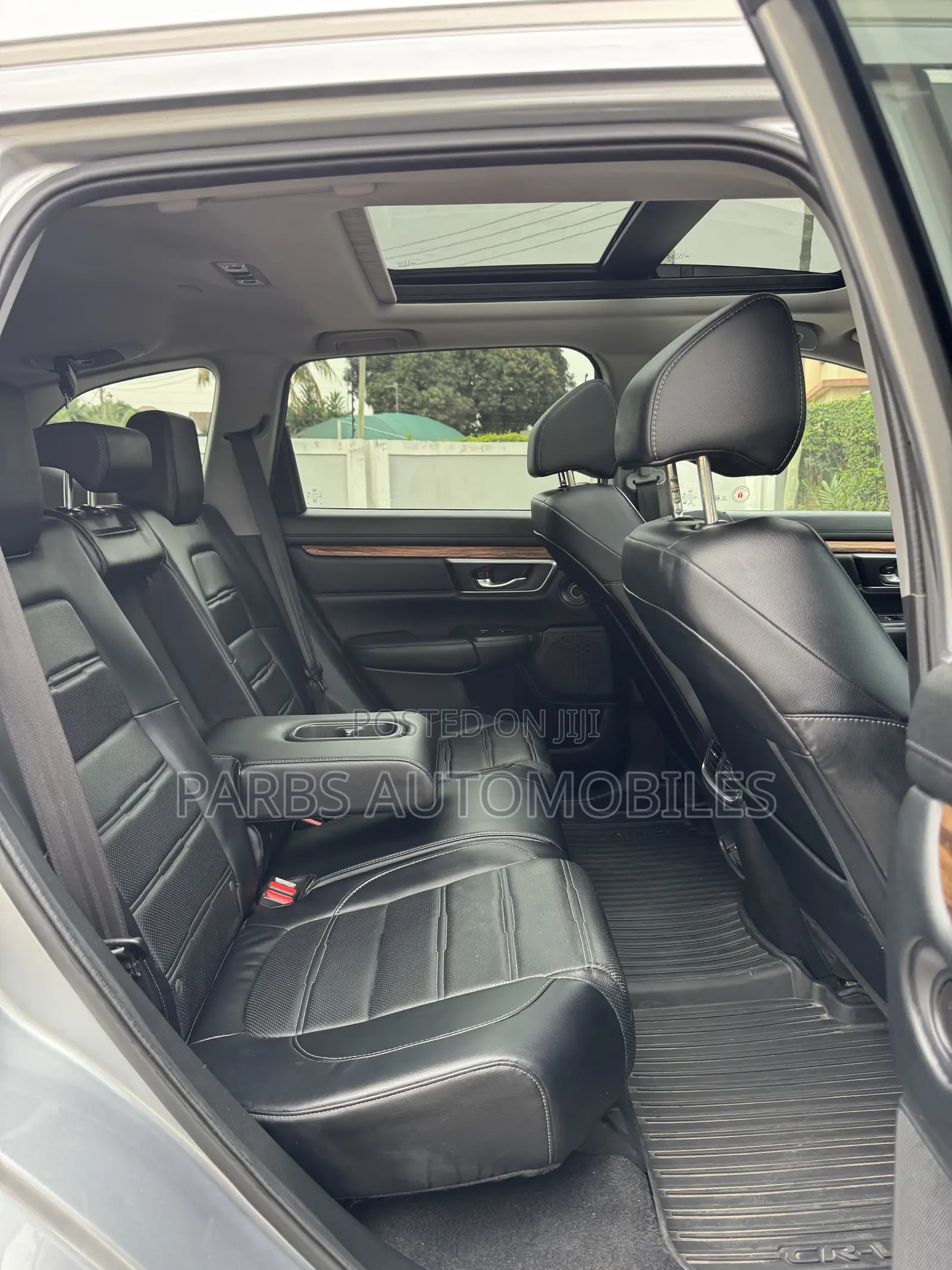 Honda CR-V Touring AWD 2018 Silver