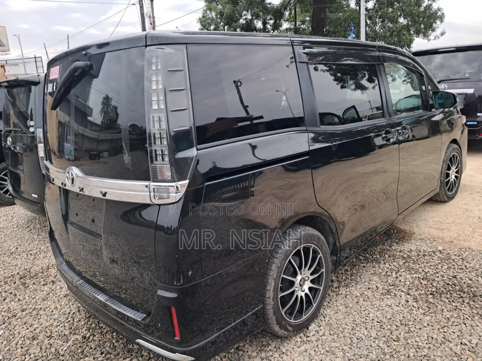 Toyota Voxy 2015 Black