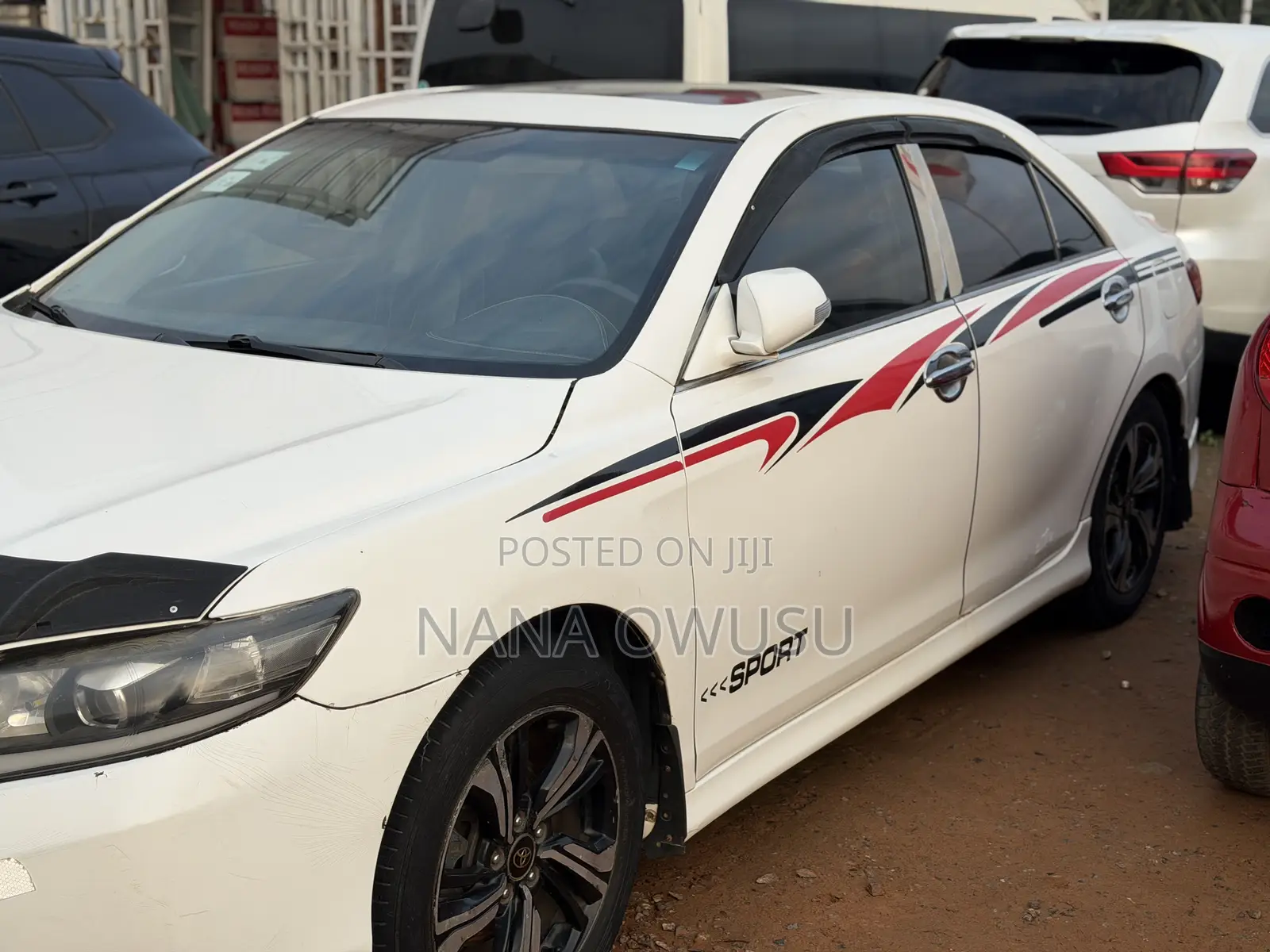 Toyota Camry SE 4dr Sedan (2.5L 4cyl 6A) 2011 White