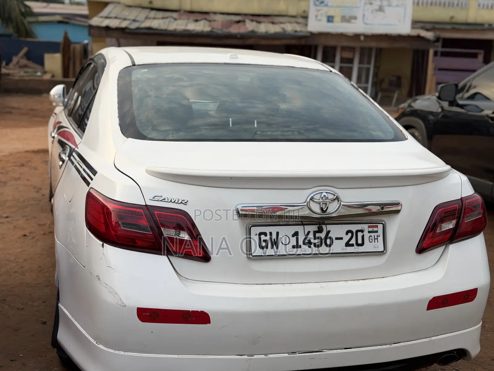 Toyota Camry SE 4dr Sedan (2.5L 4cyl 6A) 2011 White