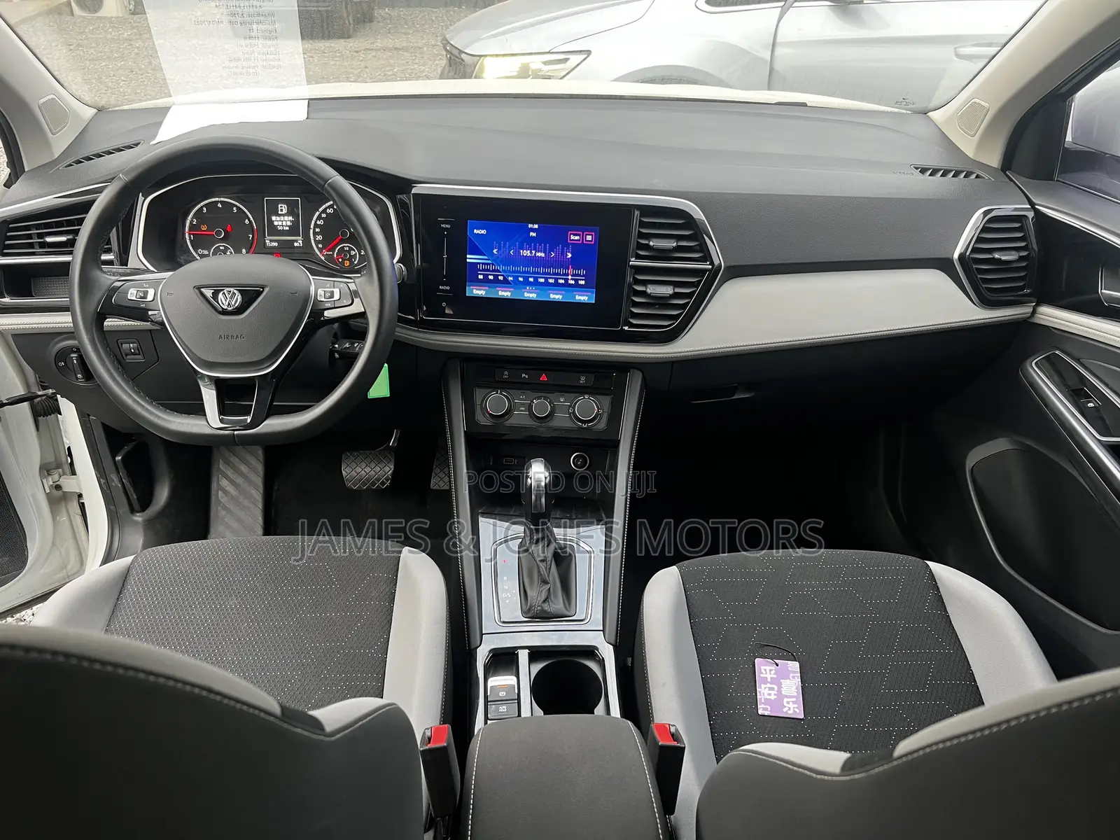 Volkswagen Jetta Sport Auto 2023 White