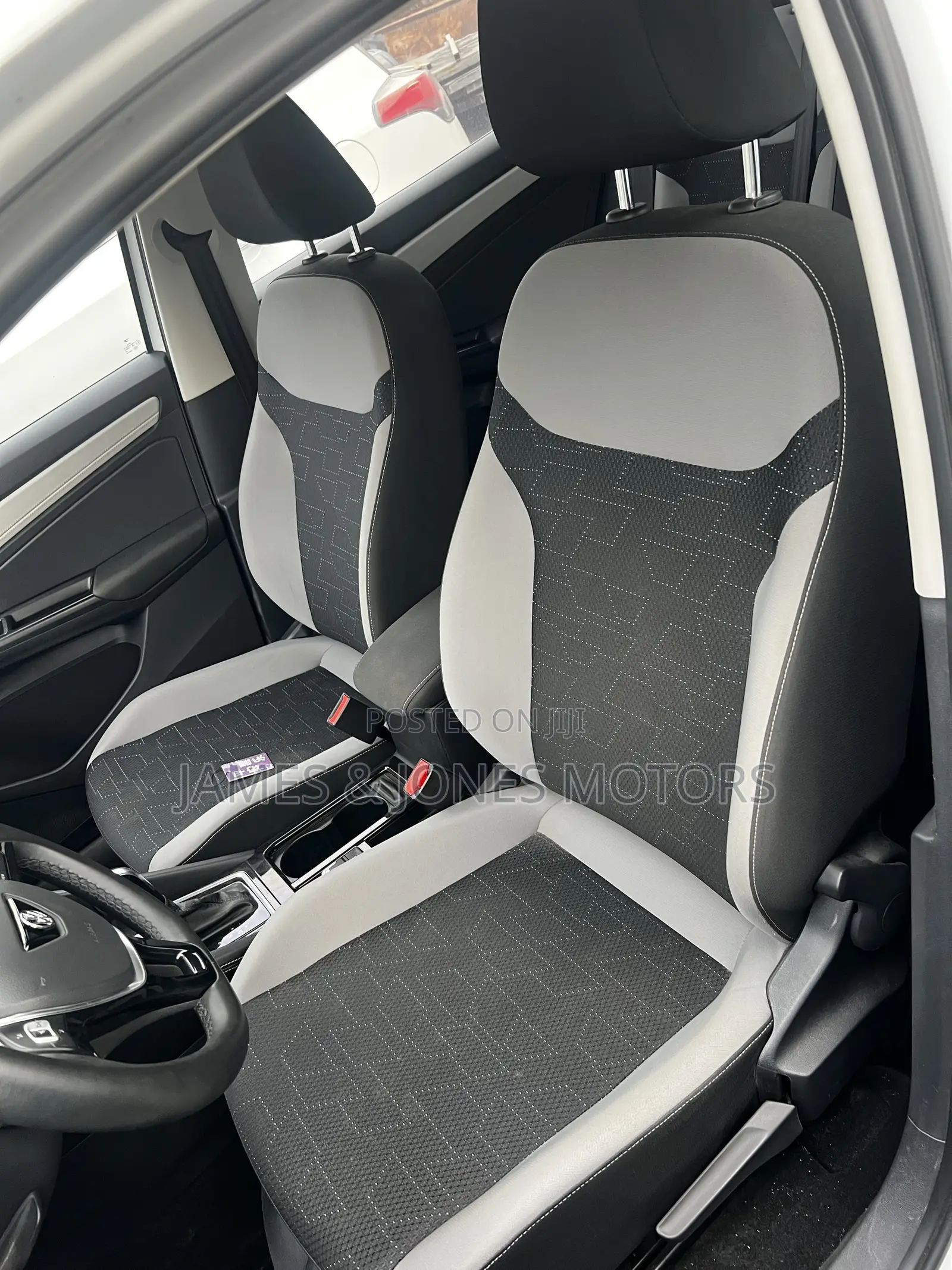 Volkswagen Jetta Sport Auto 2023 White