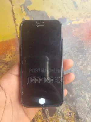 Apple iPhone 6 16 GB Silver