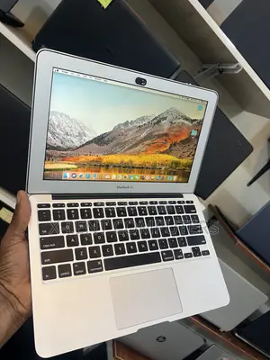 Laptop Apple MacBook Air 8GB Intel Core i5 SSD 128GB