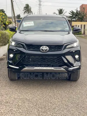 New Toyota Fortuner 2025 Black