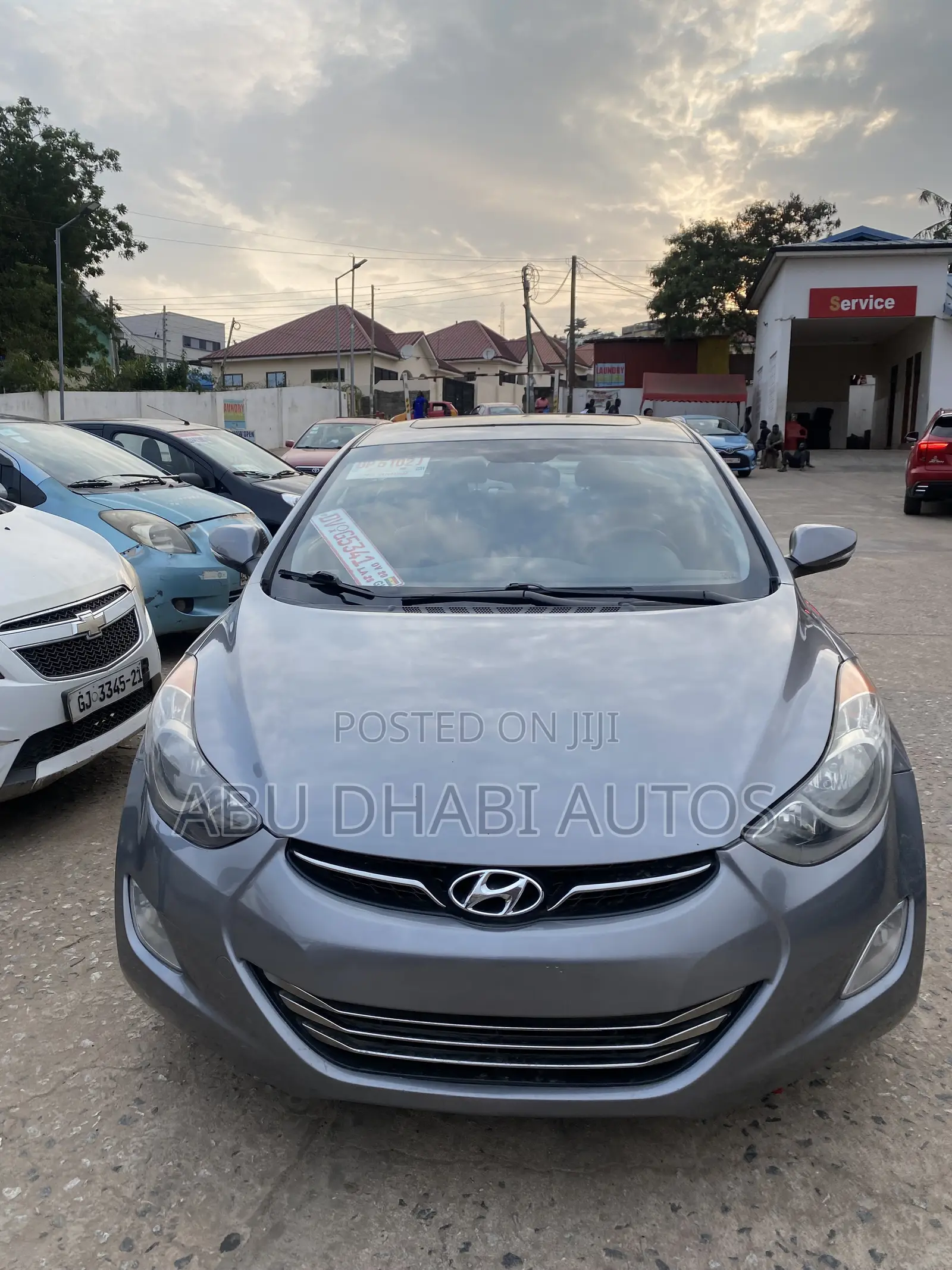 Hyundai Elantra Limited Sedan FWD (1.8L 4cyl 6A) 2016 Silver