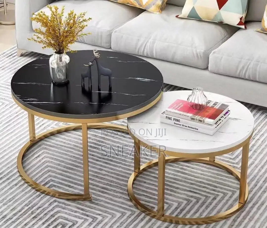 Round 2 Set Center Table