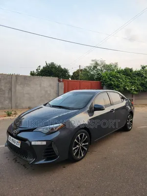 Toyota Corolla 2018 Gray