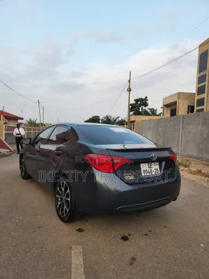 Toyota Corolla 2018 Gray