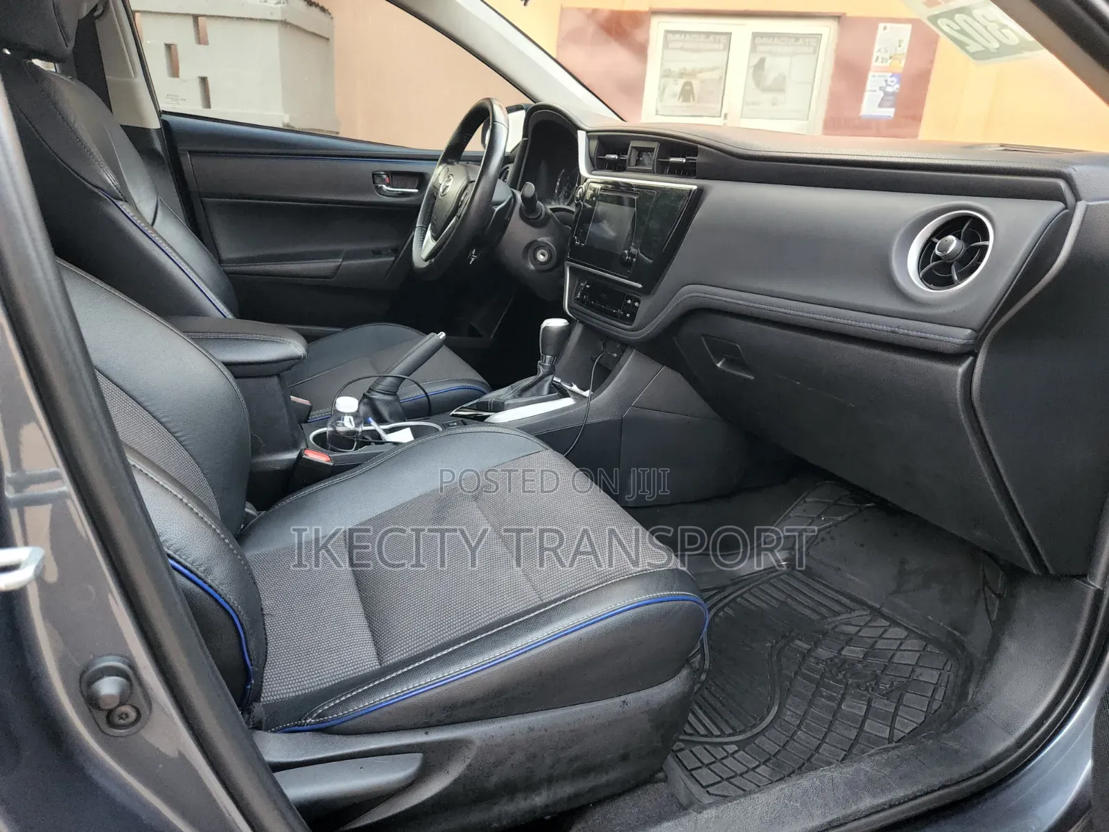 Toyota Corolla 2018 Gray
