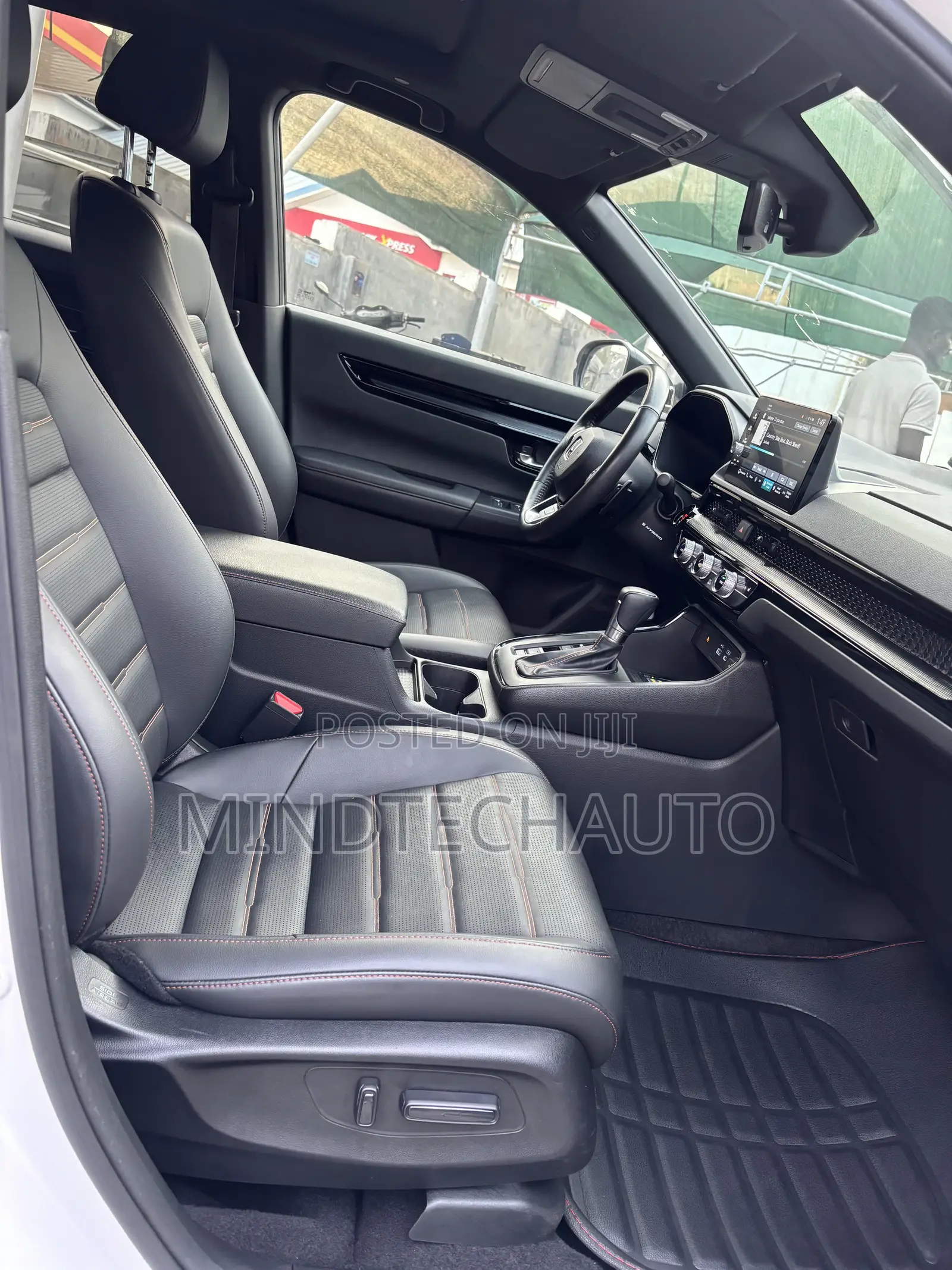Honda CR-V LX AWD 2024 White