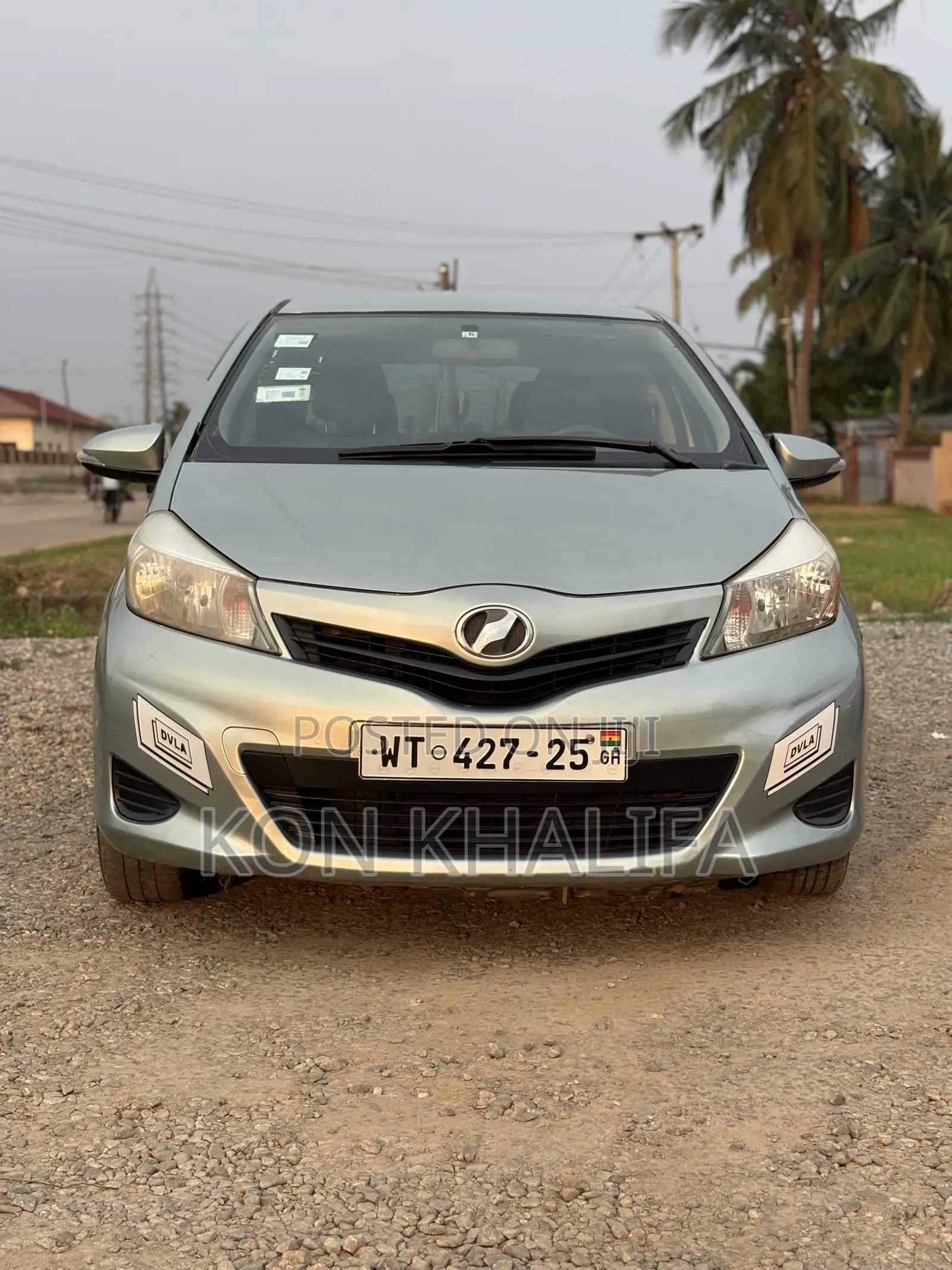 Toyota Vitz 1.3 FWD 5dr 2013