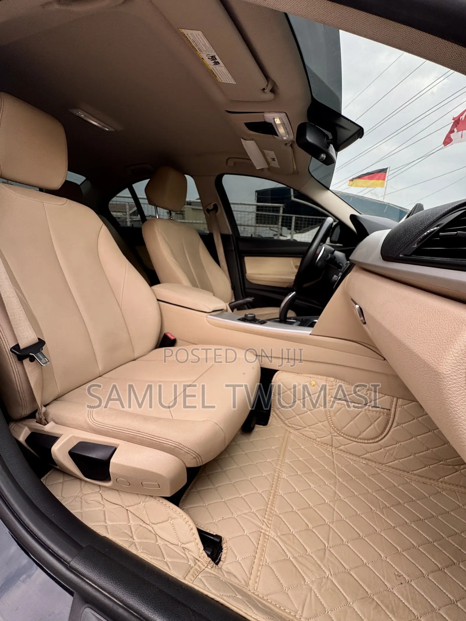 BMW 320i Sedan RWD 2018 Black