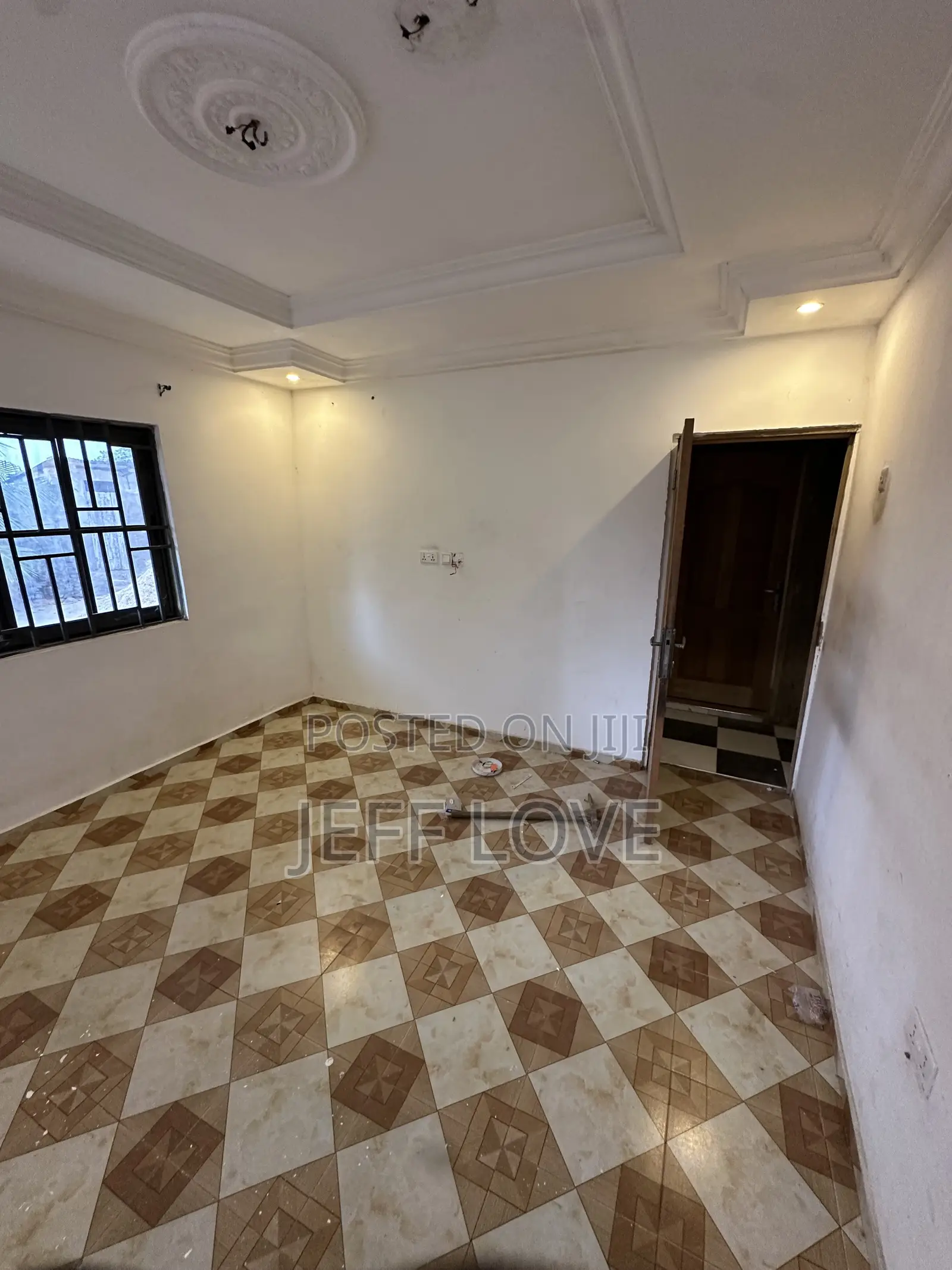 1bdrm House in Yellow Yellow, Akweley for rent