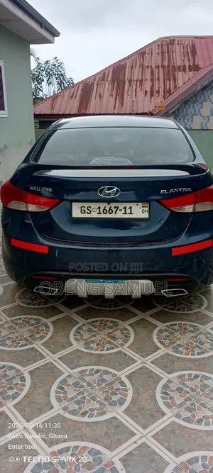 Hyundai Elantra 2011 Blue