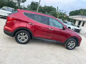 Hyundai Santa Fe 2026 Maroon