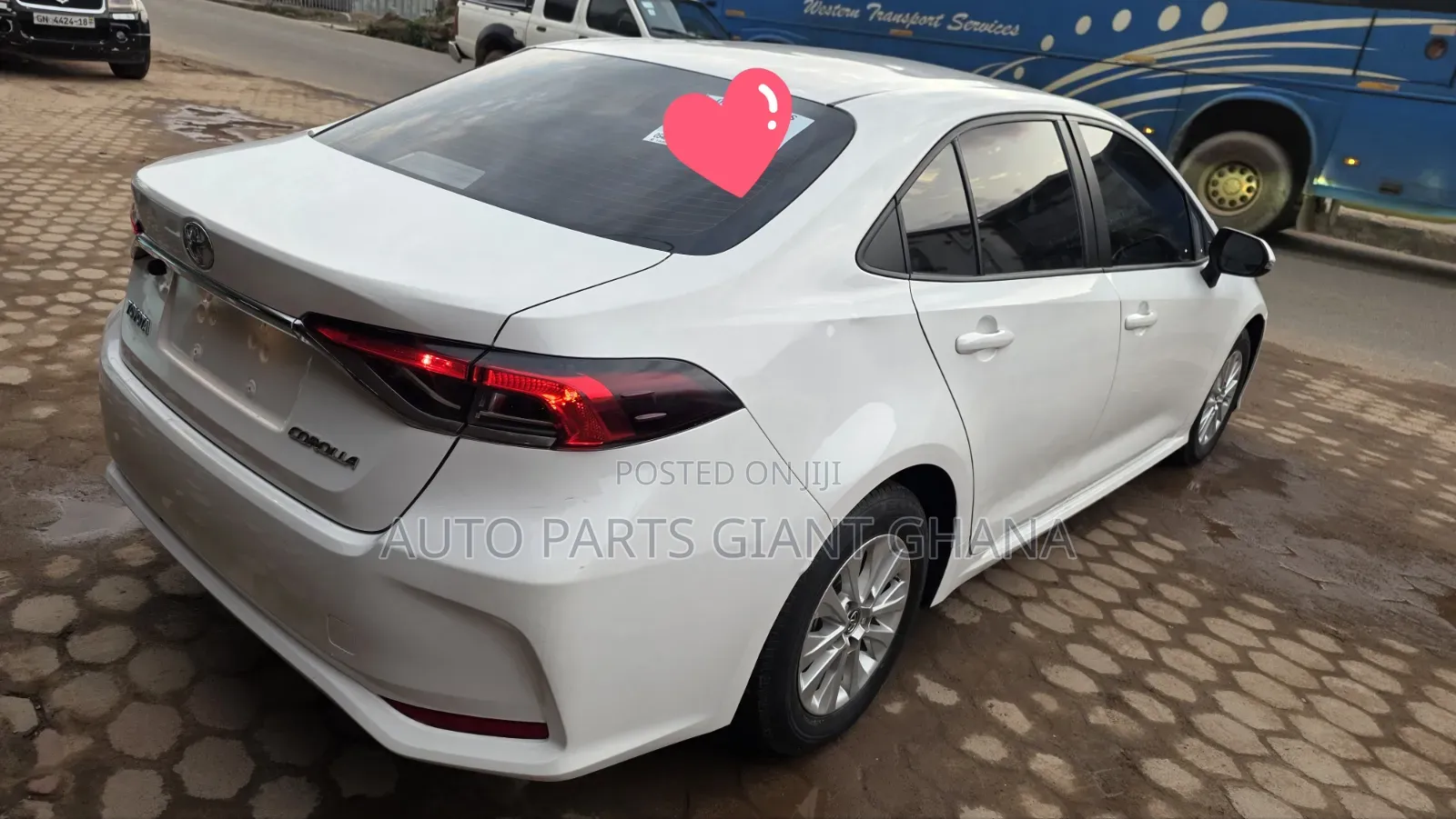 Toyota Corolla 2022 White