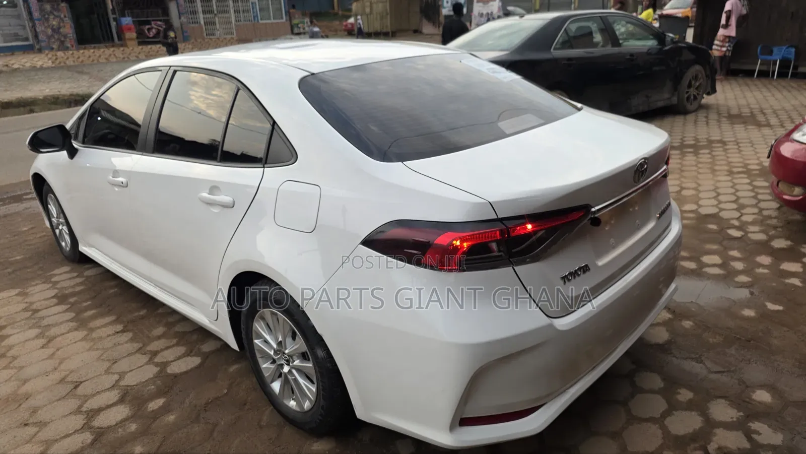 Toyota Corolla 2022 White