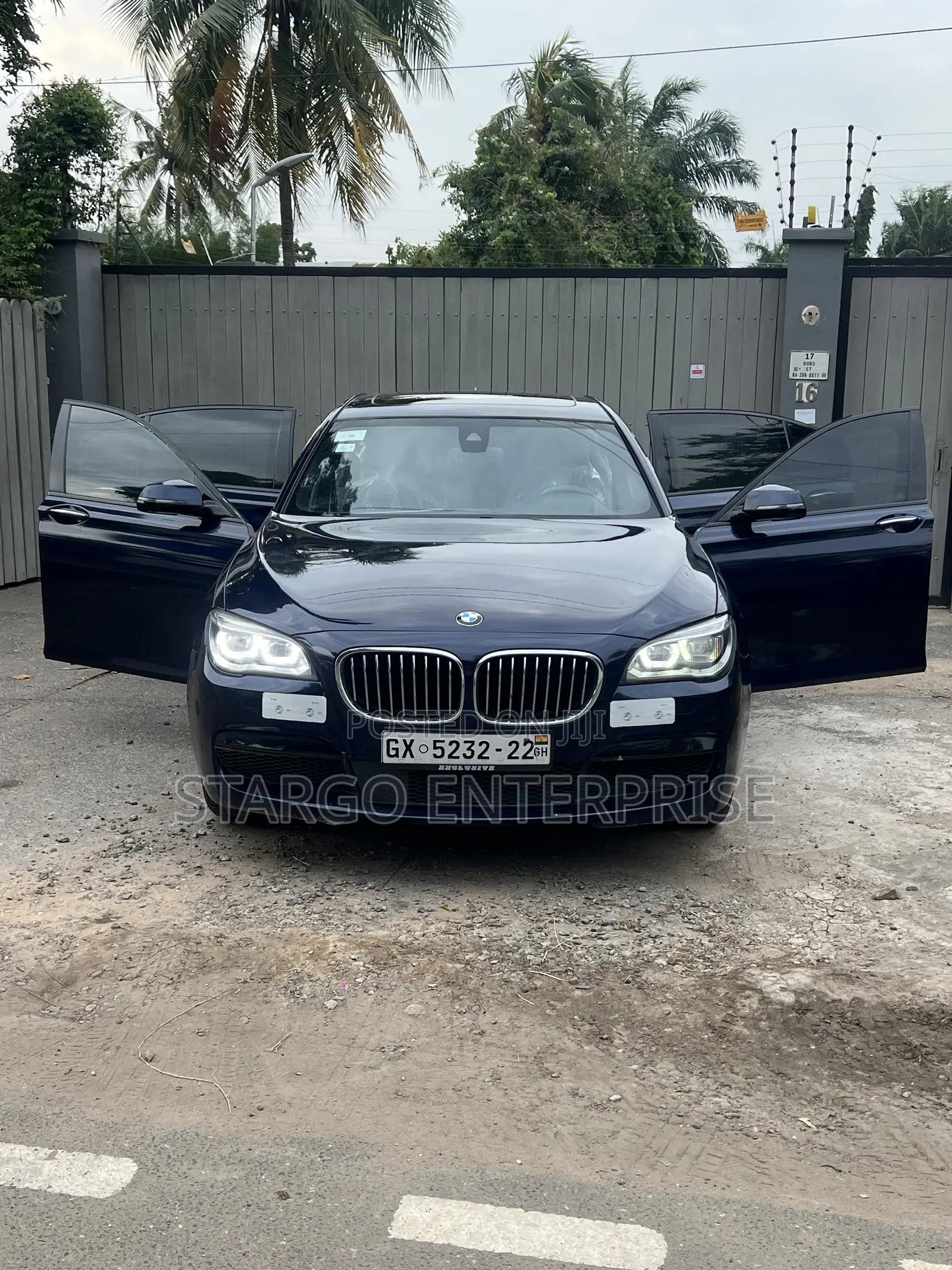 BMW 7 Series 750Li 4dr Sedan (4.4L 8cyl Turbo 8A) 2015 Blue