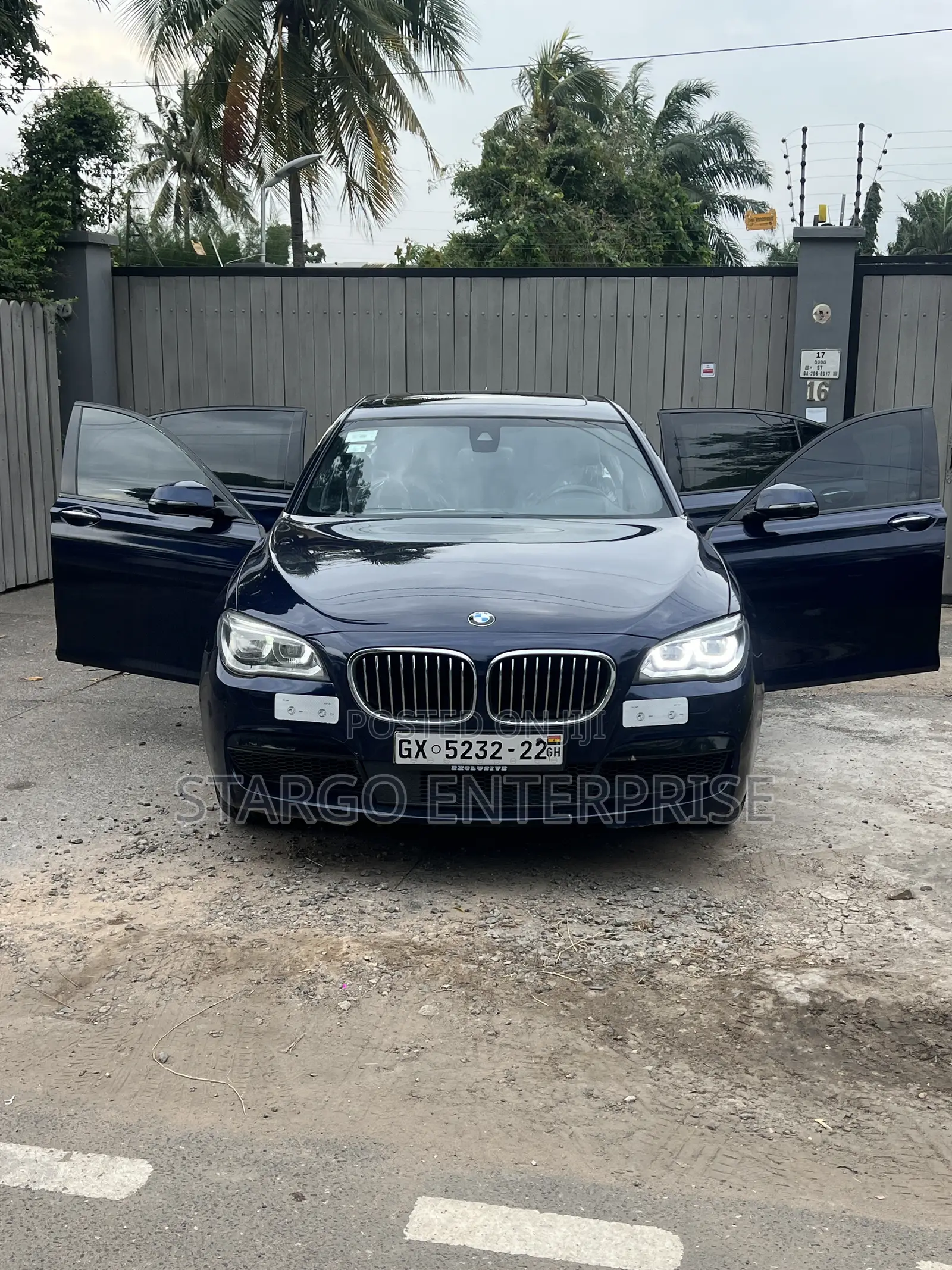 BMW 7 Series 750Li 4dr Sedan (4.4L 8cyl Turbo 8A) 2015 Blue