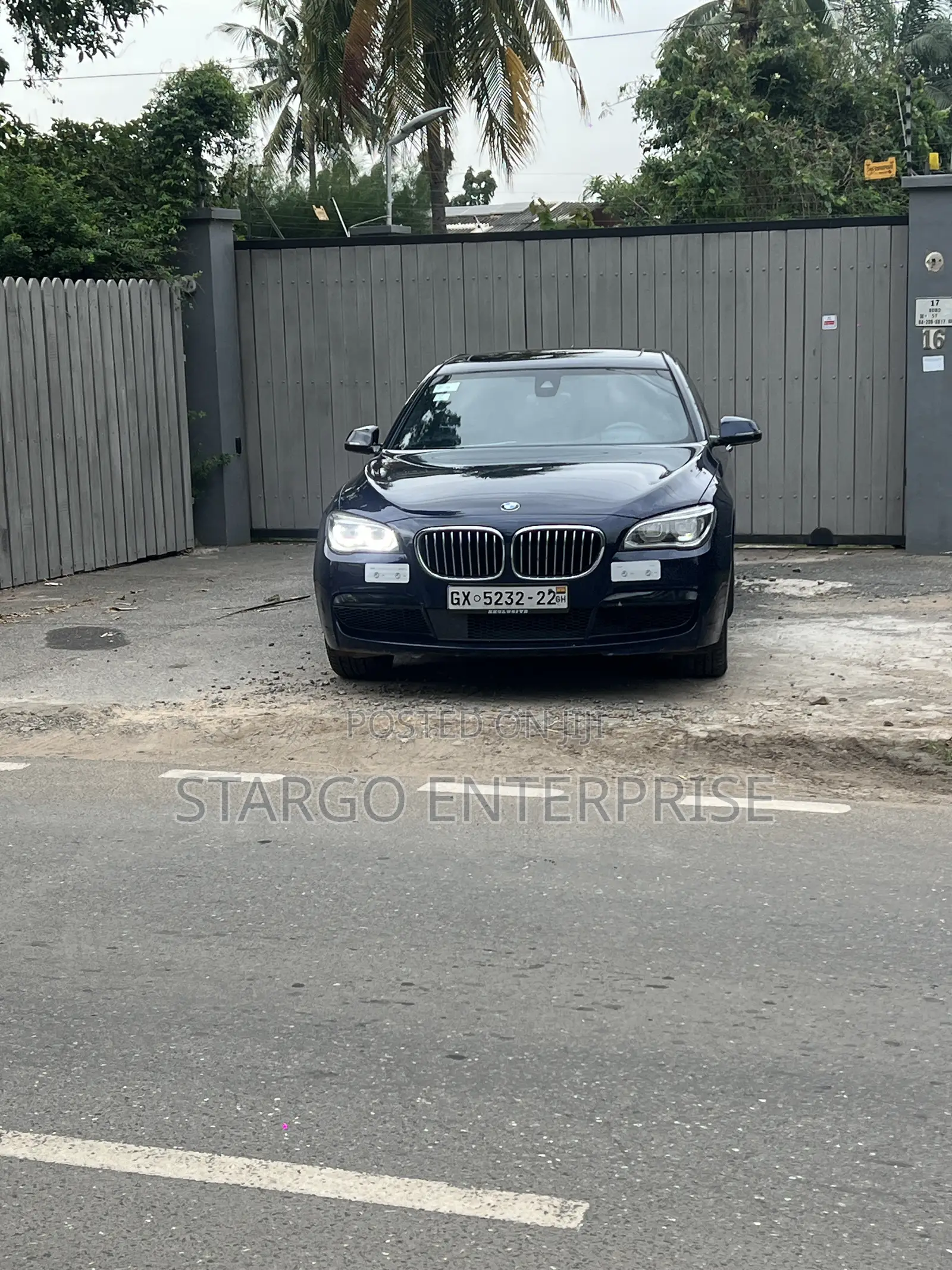 BMW 7 Series 750Li 4dr Sedan (4.4L 8cyl Turbo 8A) 2015 Blue