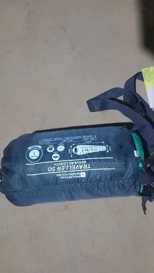 Mountain Warehouse Traveller 50 Sleeping Bag (Regular Length)
