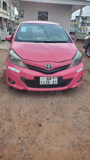 Toyota Vitz 2012 Pink