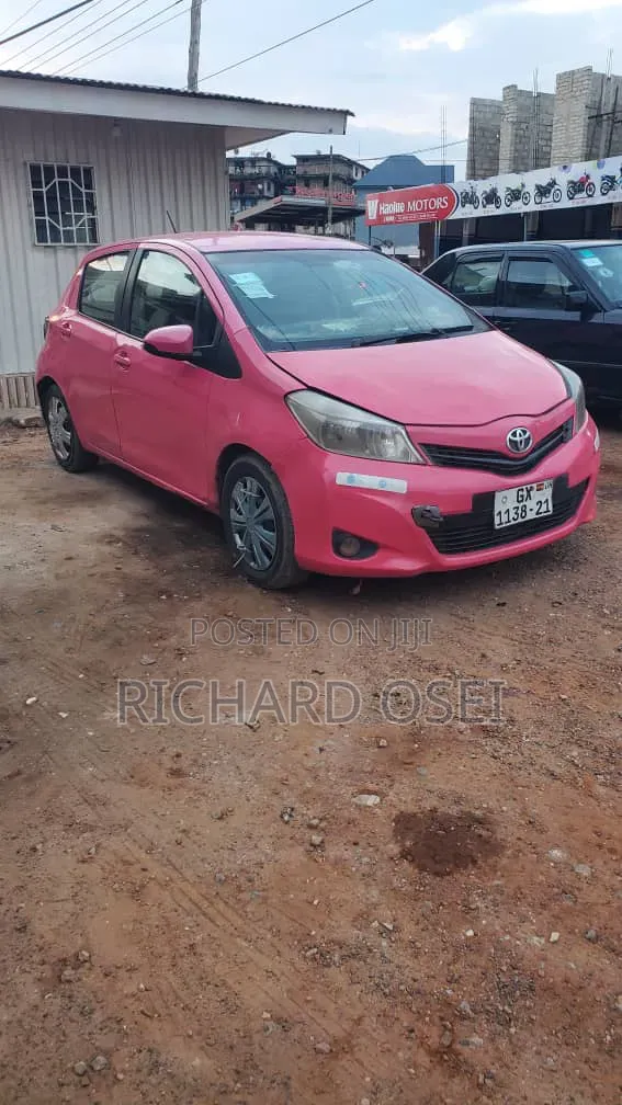Toyota Vitz 2012 Pink
