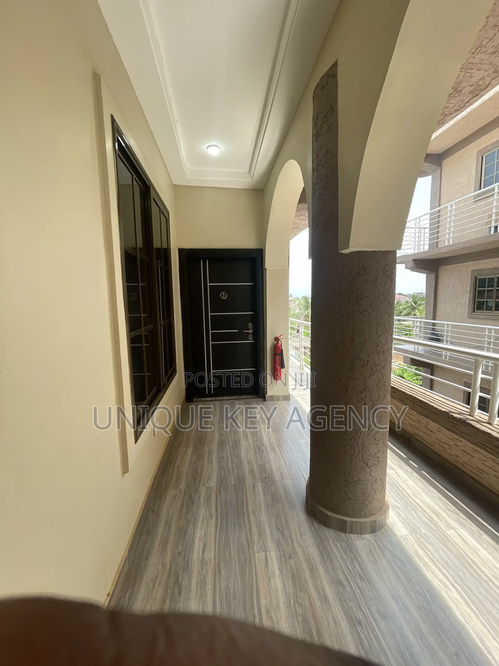 2bdrm Apartment in Unique Key Agency, West Legon for rent