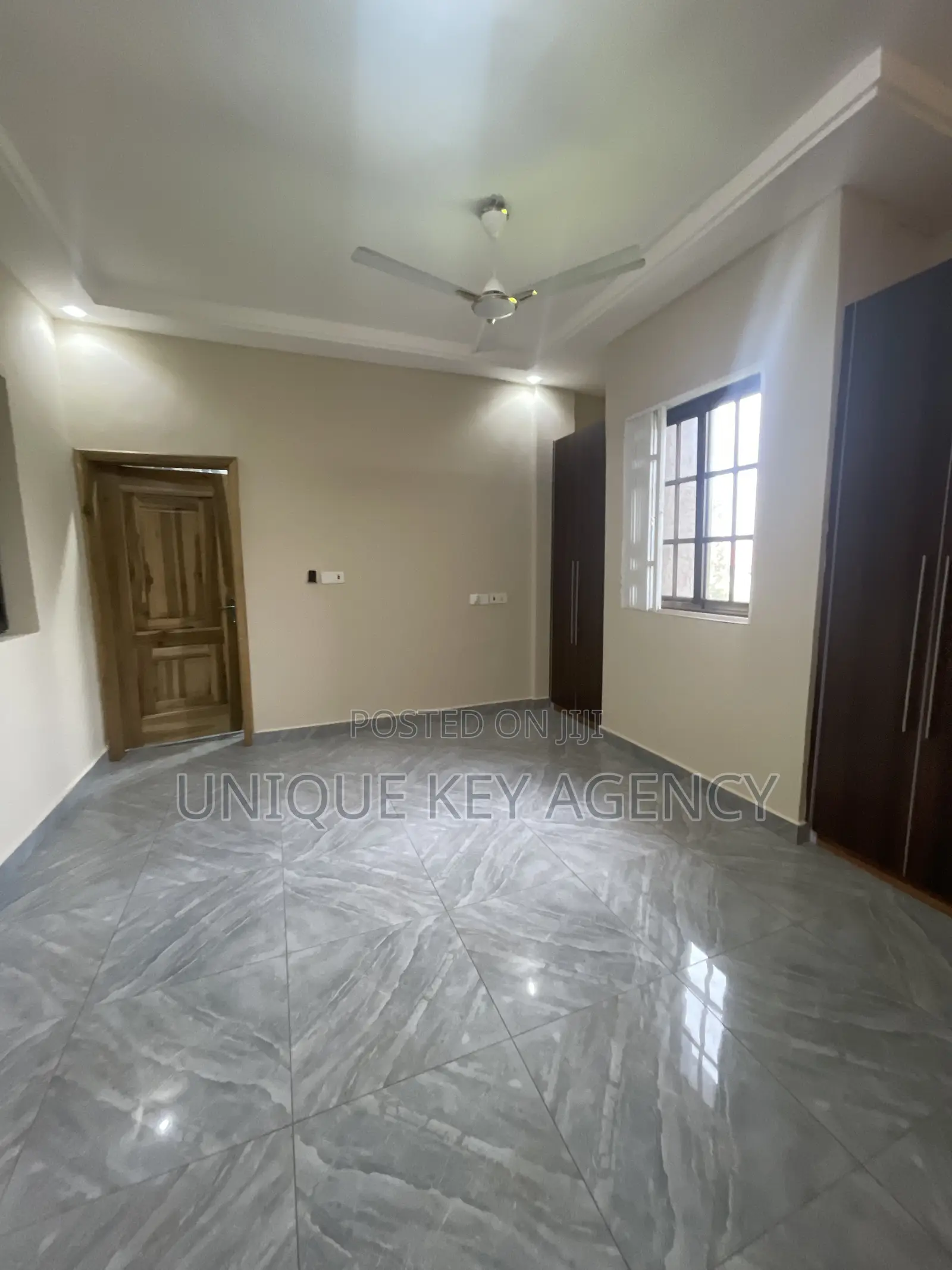2bdrm Apartment in Unique Key Agency, West Legon for rent