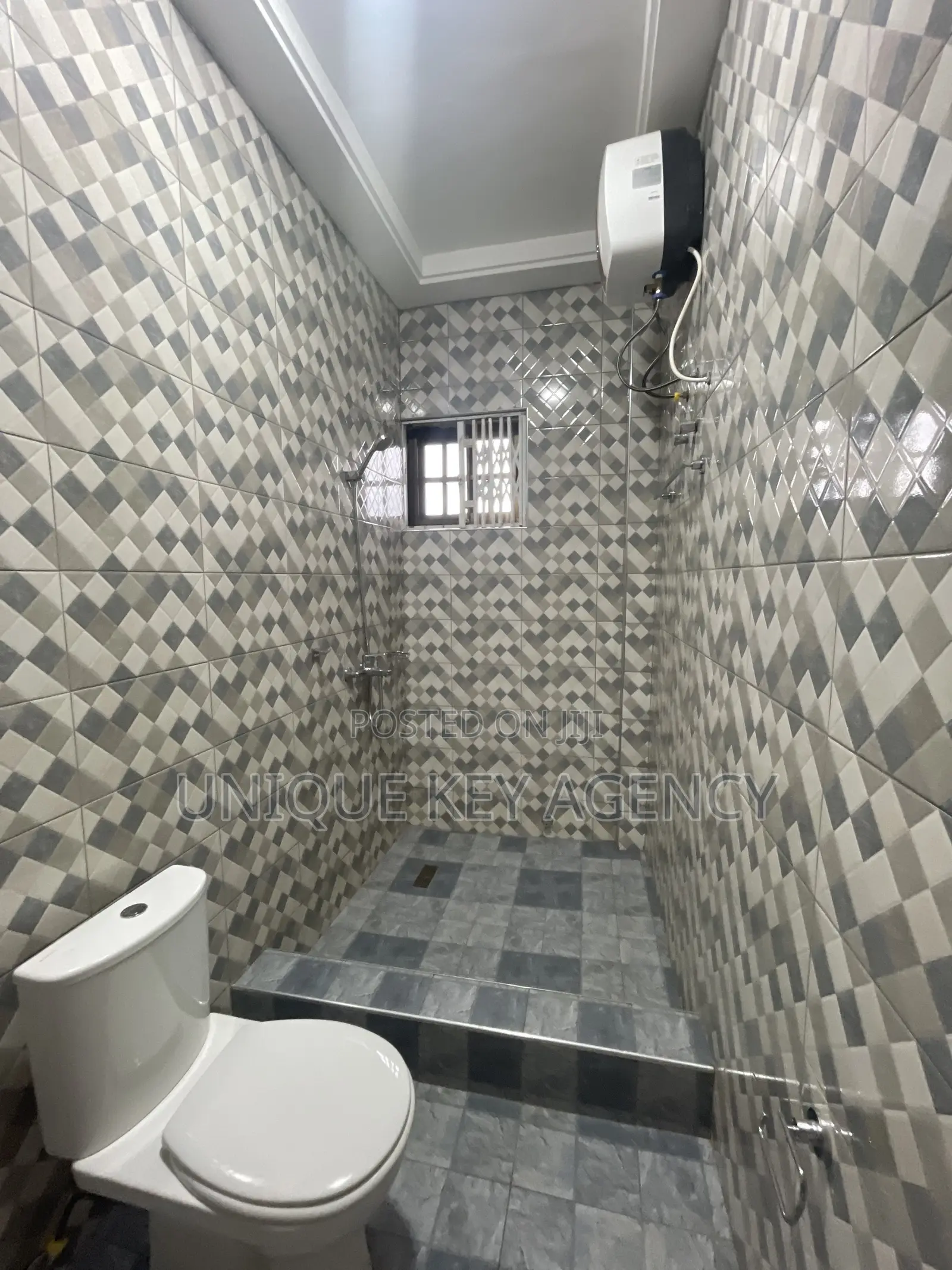 2bdrm Apartment in Unique Key Agency, West Legon for rent