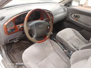 Kia Spectra 2001 Silver