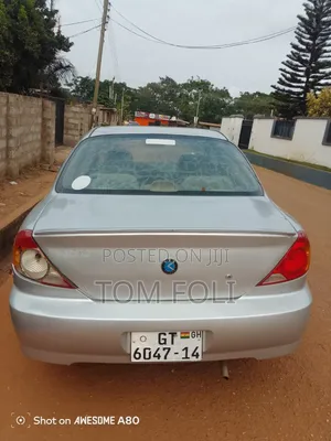Kia Spectra 2001 Silver