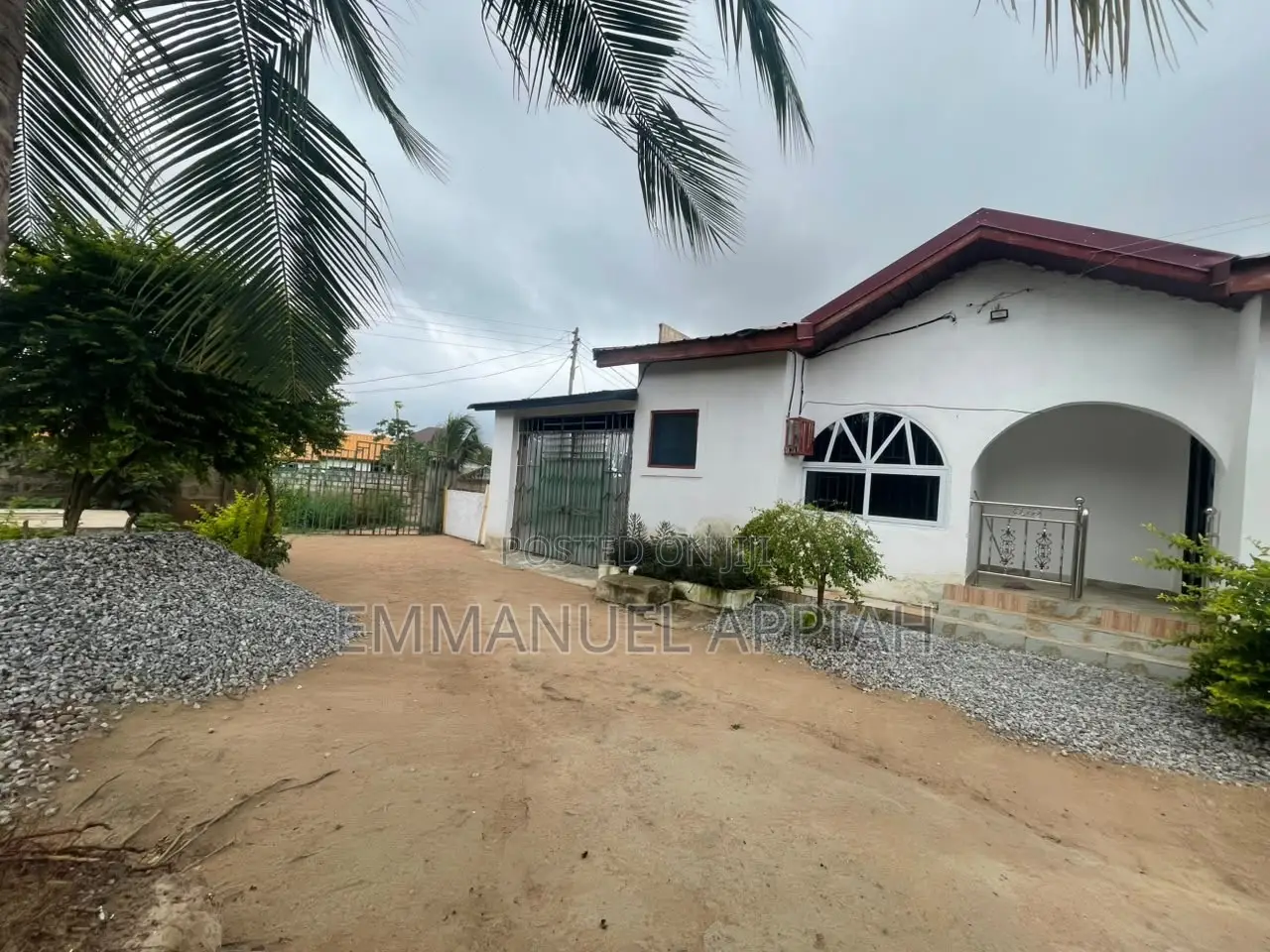 2bdrm House in Ablekuma Manhea for rent